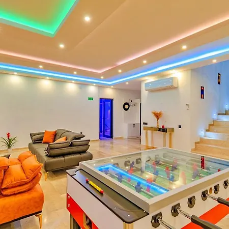 Akbel 3 Bedroom Βίλα *