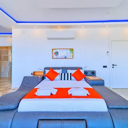 Villa Akbel 3 Bedroom *