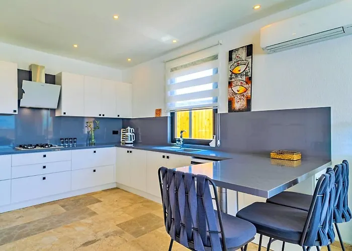 Akbel 3 Bedroom 别墅 *